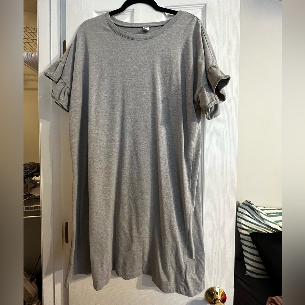 Old Navy shortsleeve dress